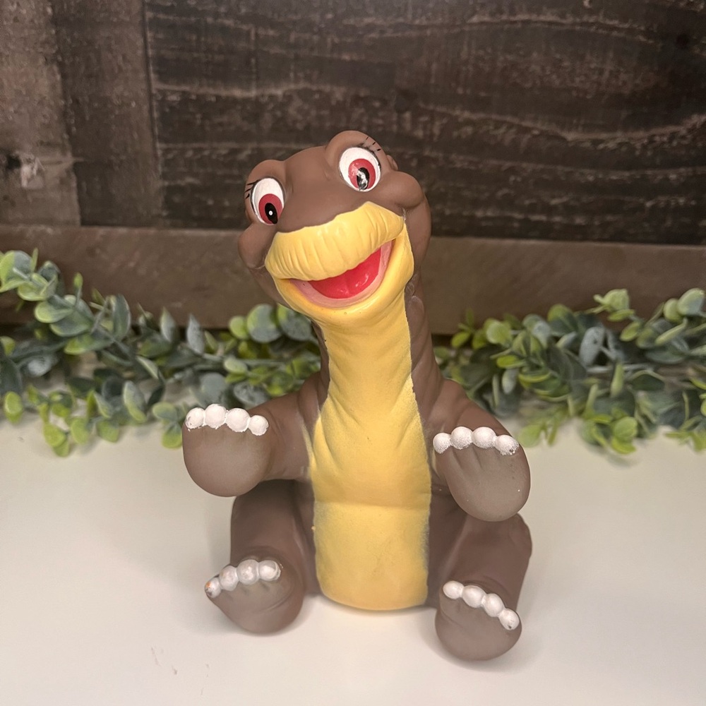 Vintage 1988 Littlefoot Dinosaur Hand Puppet Pizza Hut Land Before Time
